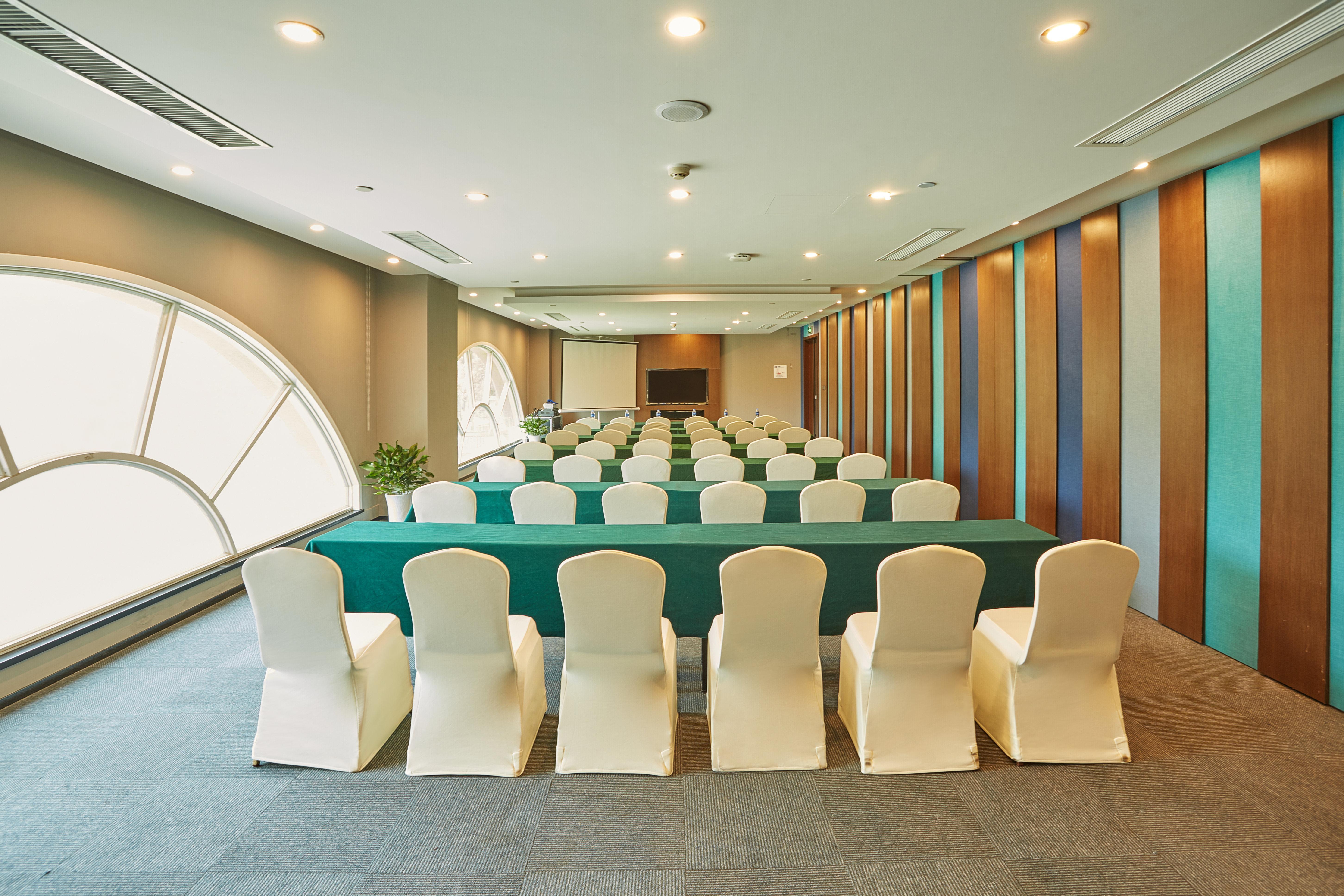 Holiday Inn Express Nanjing Xuanwu Lake By Ihg Ngoại thất bức ảnh