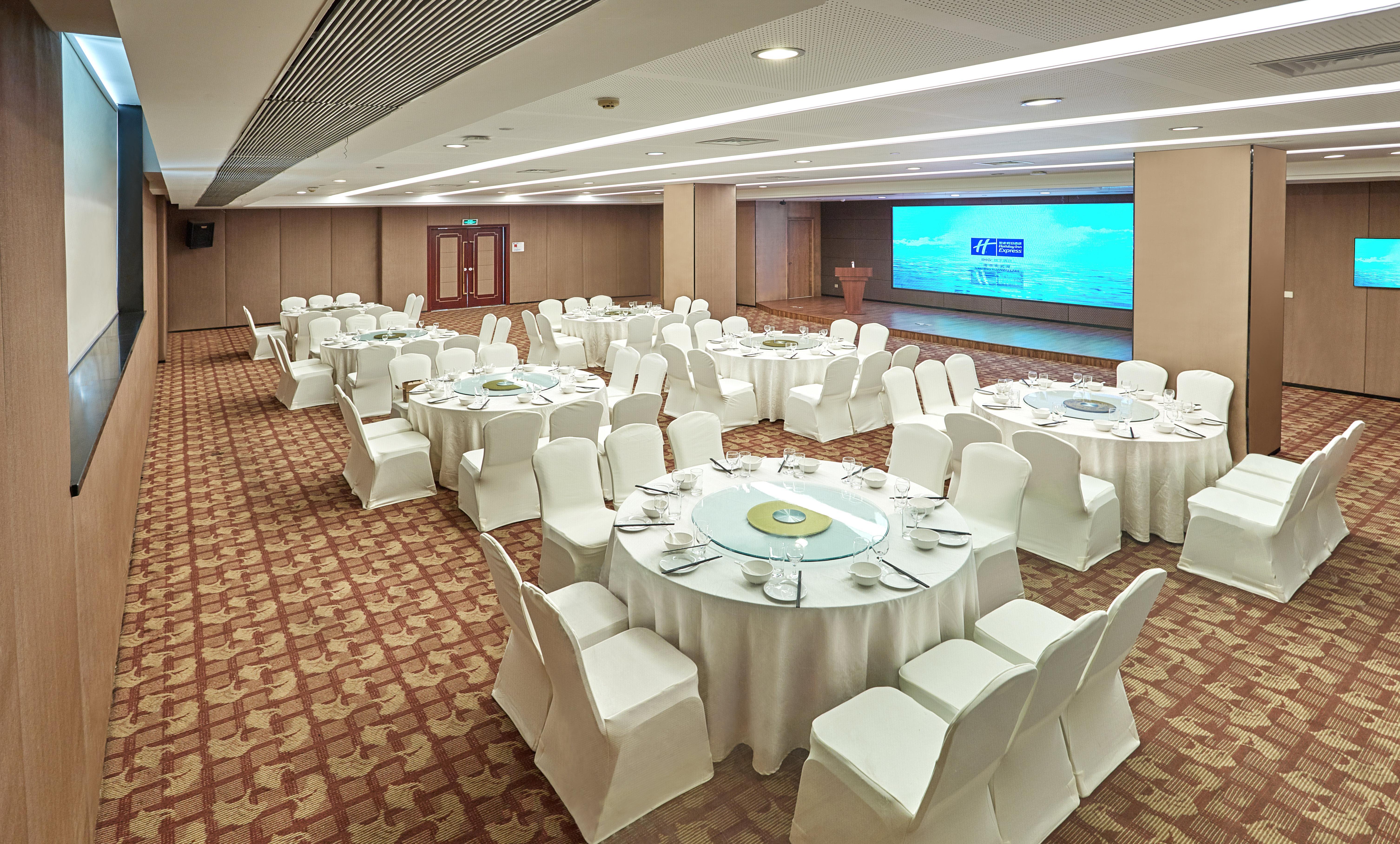 Holiday Inn Express Nanjing Xuanwu Lake By Ihg Ngoại thất bức ảnh